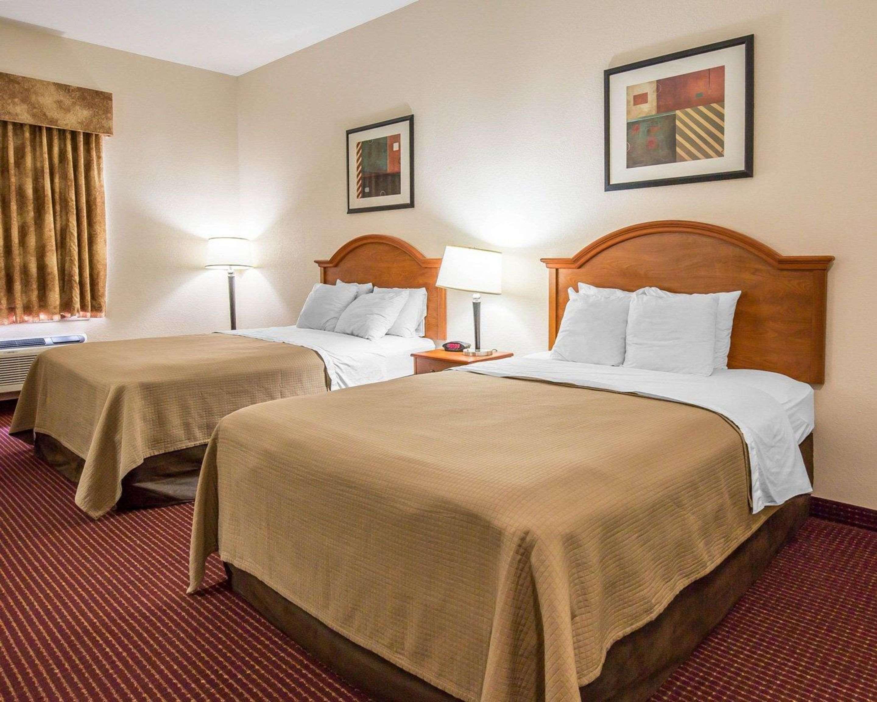 Sonesta Essential Beaumont Hotel Kültér fotó
